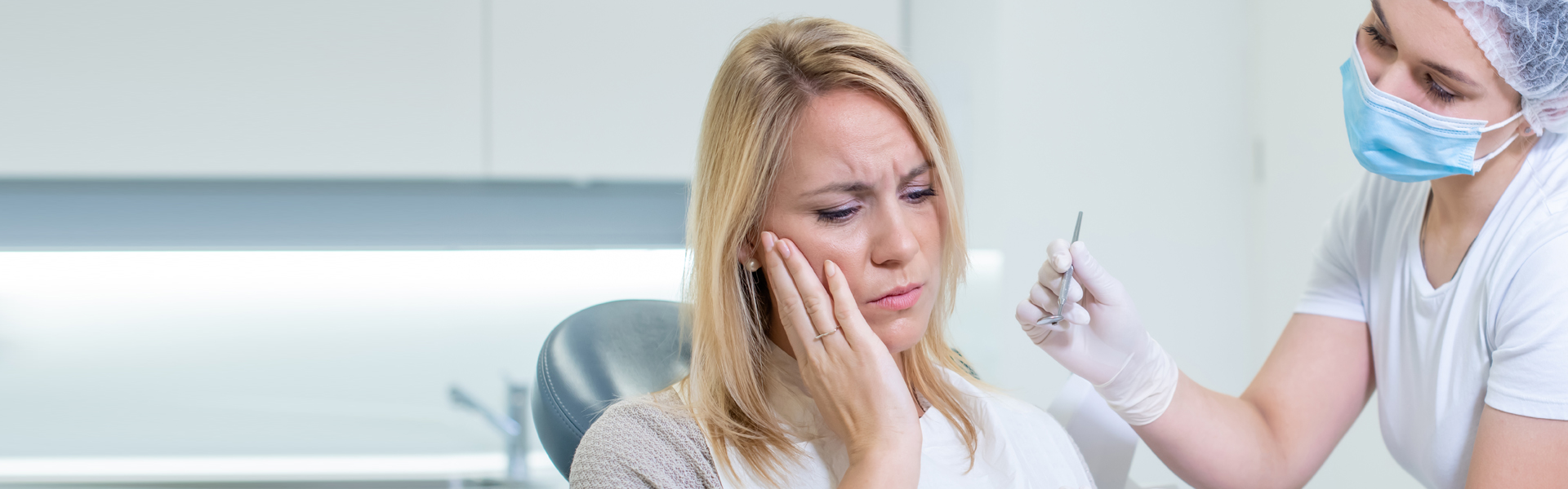 How to Identify a Dental Emergency vs. a Regular Toothache?